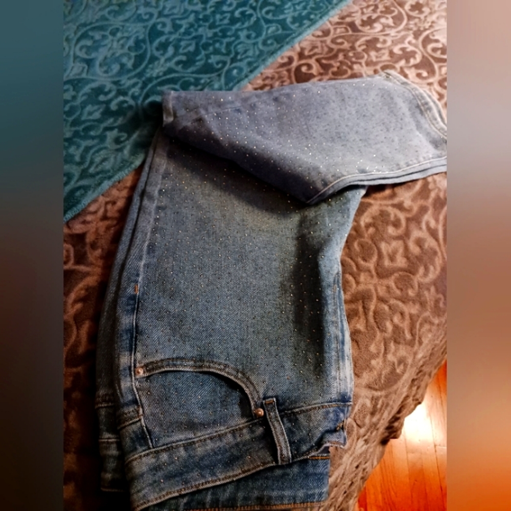 Blue Denim Jeans with Subtle Sparkle